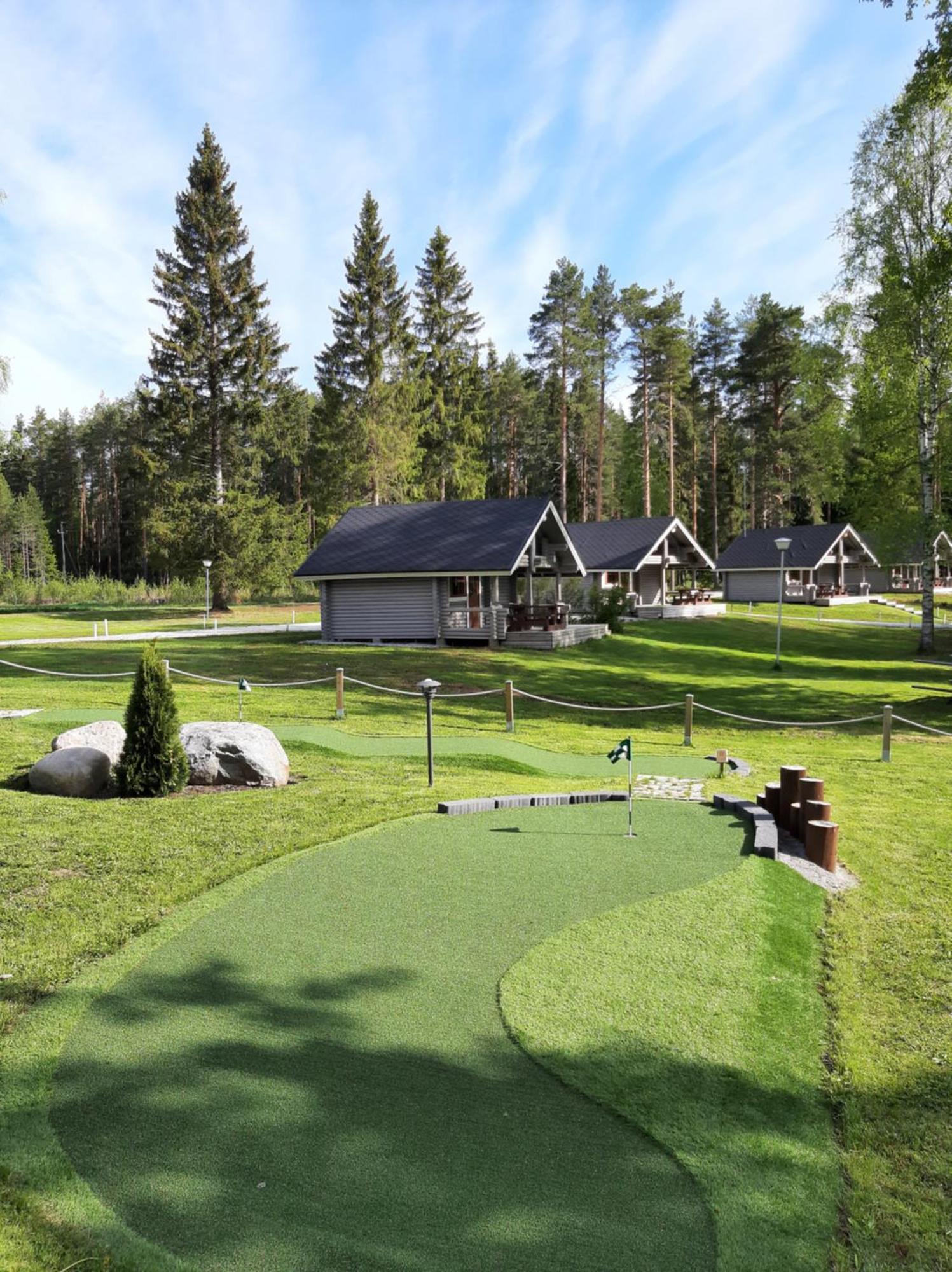 Huhtaniemen Moekkikylae Hotel Veteli Exterior photo